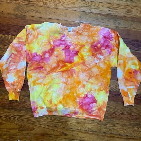 NEW ORANGE PINK YELLOW SUNSET Unisex Tie Dye Crewneck - Picture 1 of 5